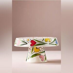 ▪️NIB Anthropologie - Mud Fairy Blooming Hearts Stoneware Cake Stand